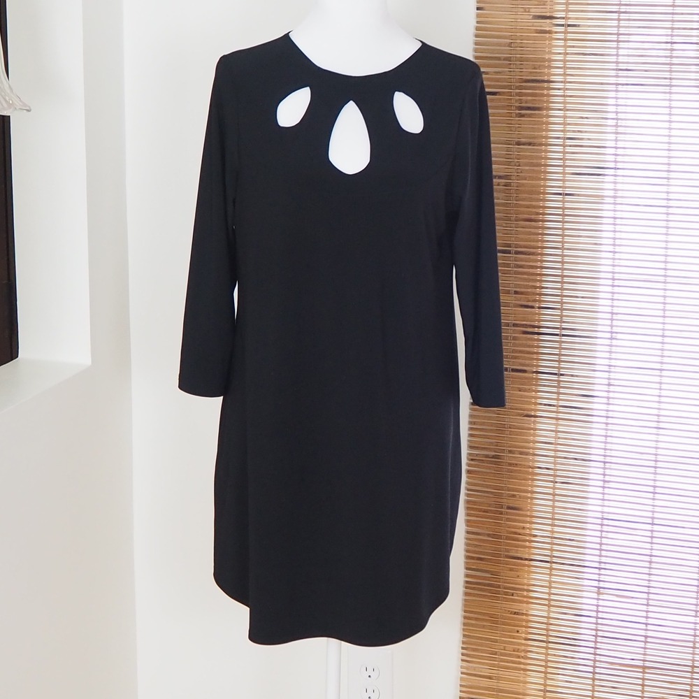 Sympli Tunic Top 3/4 Sleeve Cut Out Shirt 10 Lagenlook Artsy Swing Stretch Black